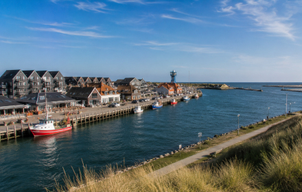 Ferienhäuser mit Pool in Hvide Sande