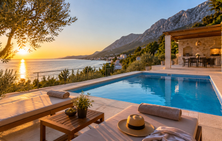 Ferienhäuser mit Pool in Baška Voda