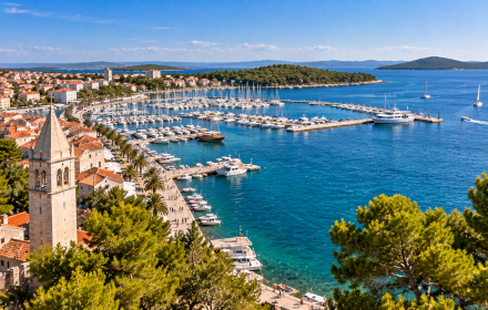 Ferienhäuser mit Pool in Biograd na Moru