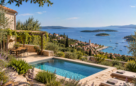 Ferienhäuser mit Pool in Insel Hvar