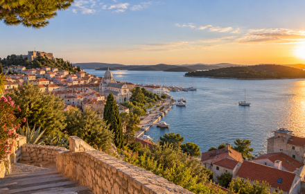 Ferienhäuser mit Pool in Šibenik
