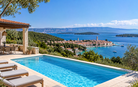 Ferienhäuser mit Pool in Insel Rab