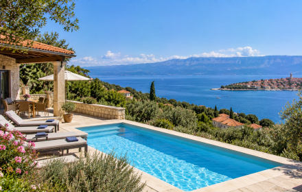 Ferienhäuser mit Pool in Krk