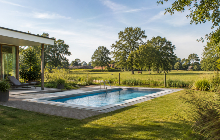 Ferienhäuser mit Pool in Dwingeloo