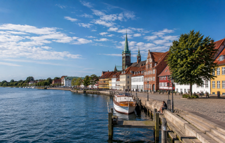 Ferienhäuser mit Pool in Seeland