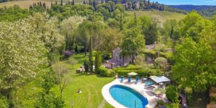 Familienorientierte weiträumige Villa mit Terrasse, privatem Pool und Grill 