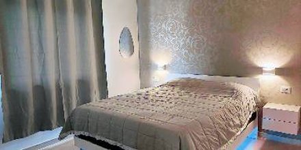 Familienorientierte schöne Wohnung mit Pool und Garten 