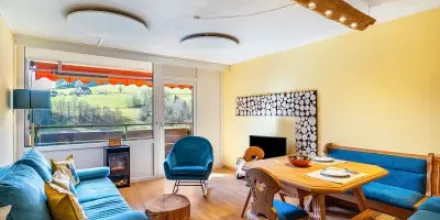 Wohnung mit Sauna, Pool und Garten 