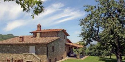 Familienorientiertes Ferienhaus mit Pool, Garten und Terrasse 