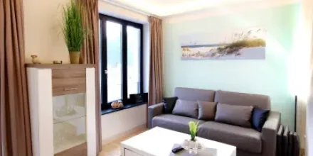 Wohnung mit Pool und Sauna 