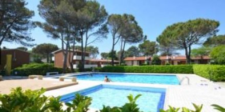Kinderfreundliche Wohnung mit Garten, Terrasse und Pool 