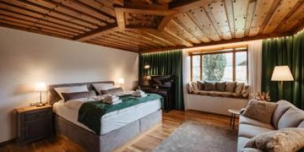 Voll ausgestattetes Apartment mit Terrasse, Pool und Garten