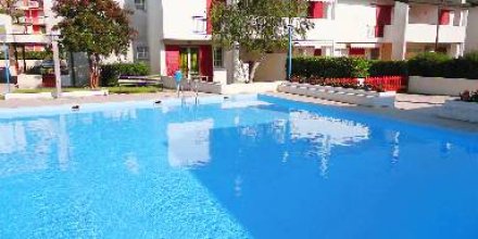 Familienorientierte Villa mit Pool und Garten 