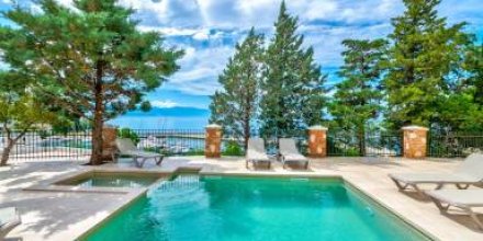 Luxusapartment mit Pool, Sauna, direkt am Meer