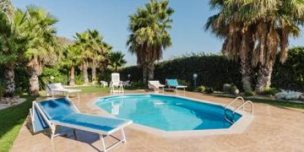 Schöne Villa mit Terrasse, Grill und Pool 