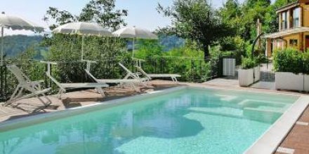 Wohnung mit Garten, Terrasse und Grill 