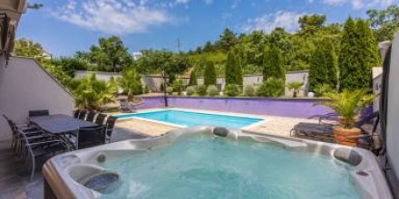 Exklusives Ferienhaus mit Privatpool, Whirlpool, Meerblick, Billard, Tischtennis, Fitnessgeräte