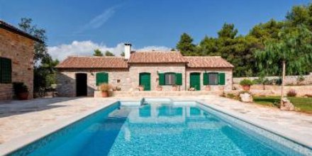 Villa Divina Palace mit Swimming Pool