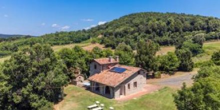 Ferienhaus mit privatem Pool, Garten und Terrasse