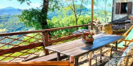 Familienorientierte gemütliche Wohnung mit Garten, Pool und Terrasse 