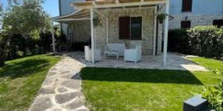 Ferienwohnung mit Garten und Pool
