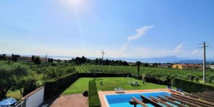 Regarda - Blanco Wohnung mit wunderschöne Terrasse mit Seeblick und Pool