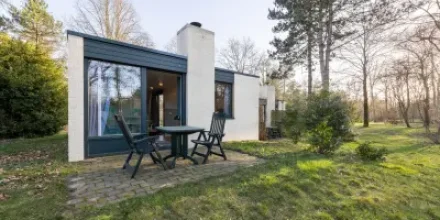 Landhaus mit Pool und Garten