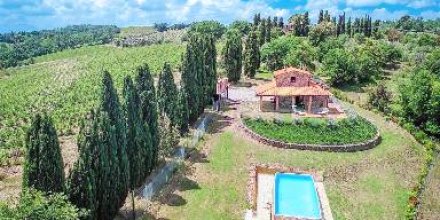 Villa mit privatem Pool, Terrasse und Garten 