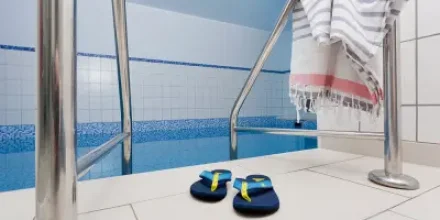 Voll ausgestattete Wohnung mit privatem Pool und Sauna 