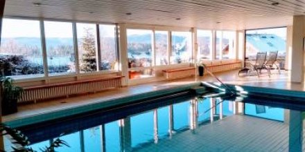 Apartment mit beheiztem Pool und Sauna 