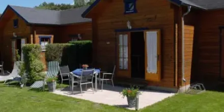 Ferienhaus mit Pool, Sauna und Grill