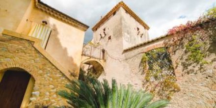 Agriturismo Villa Vittoria: Masseria, sede distaccata - Suite Torre Zuvinu