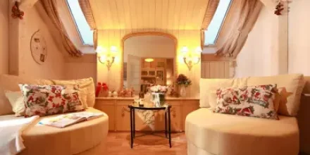Familienorientierte gemütliche Ferienwohnung mit Pool, Grill und Garten 