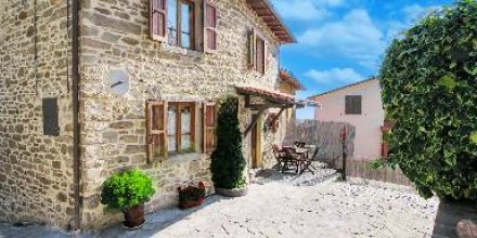 Villa mit privatem Pool, Grill und Garten