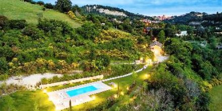 Voll ausgestattete Villa mit Pool und Grill 