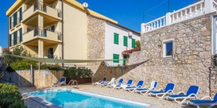 Ferienwohnung mit Grill und Pool 