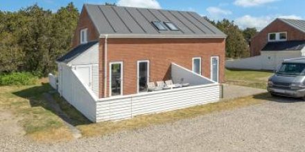 Apartment mit Terrasse und Pool 