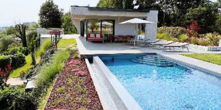 Villa mit privatem Pool, Grill und Terrasse 