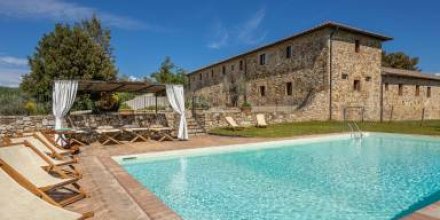 Villa mit Garten, Grill und Terrasse 
