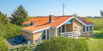 Ferienhaus mit privatem Pool, Sauna und Terrasse