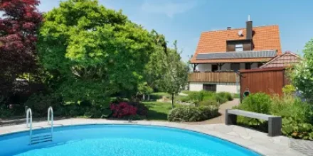 Ferienwohnung mit Garten, Pool und Terrasse 