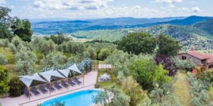 Ferienhaus mit privatem Pool, Grill und Terrasse 