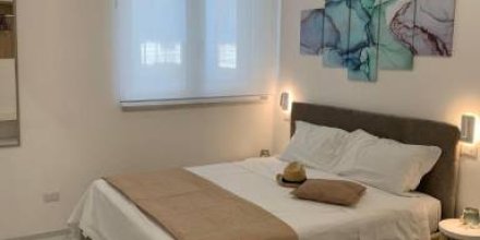 Kinderfreundliche schöne Wohnung mit Pool und Garten