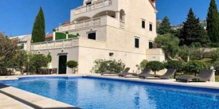 Ferienwohnung mit Grill, Garten und Pool